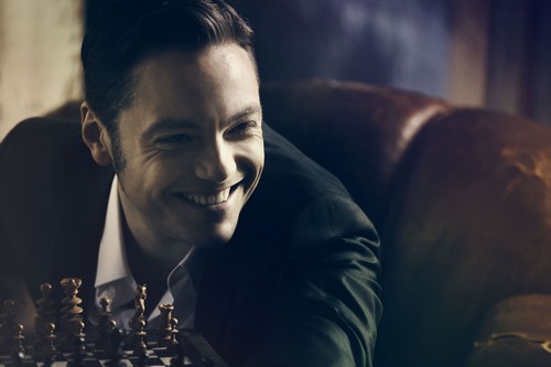 Tiziano Ferro ritratto da Signe Vilstrup