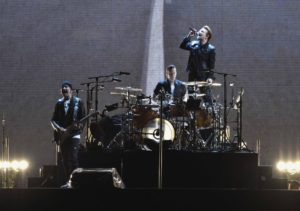 U2