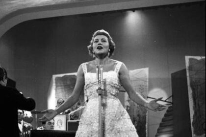 Nilla Pizzi vince la prima edizione di Sanremo (1951) - Foto Wikipedia