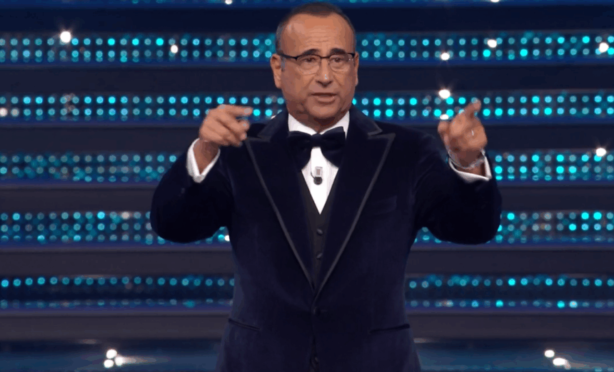 Carlo Conti a Sanremo 2025- Foto Streaming